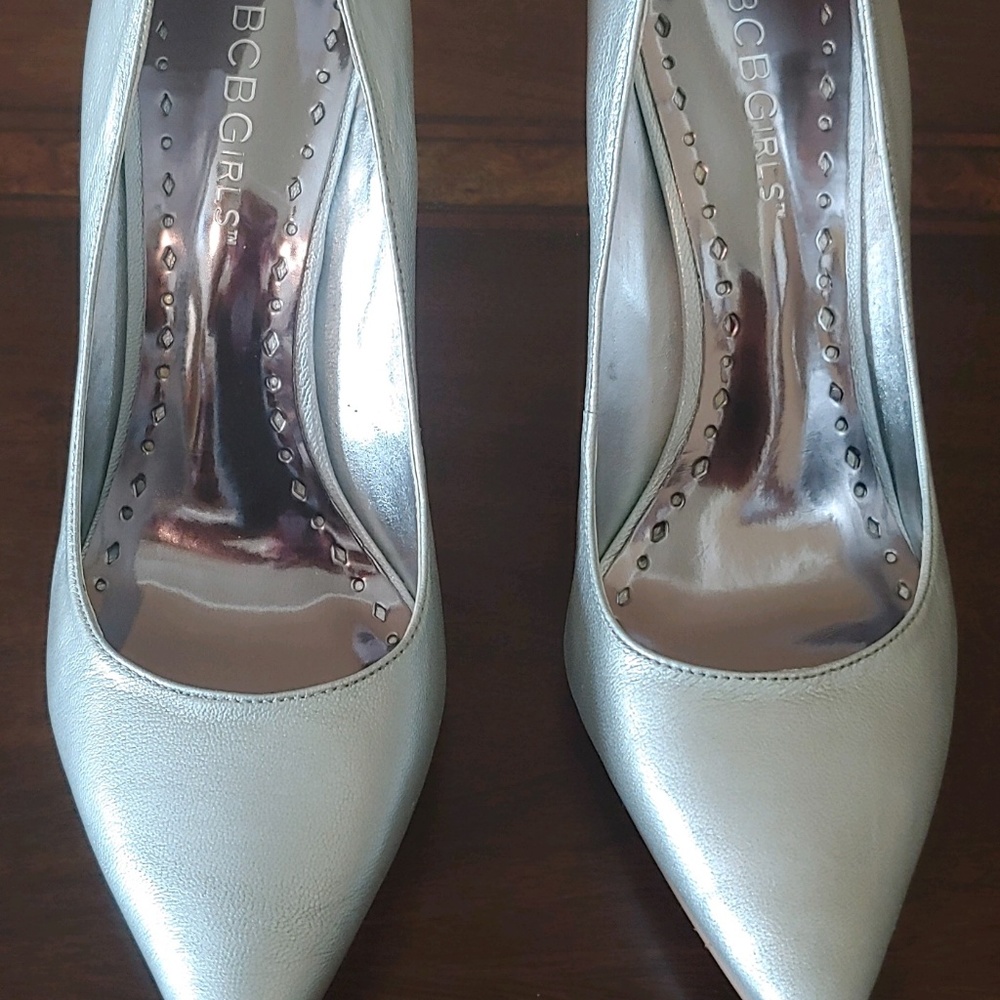 BCBGirls Women's Dress Shoes